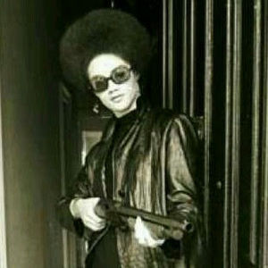 Meet your Posher, Tara